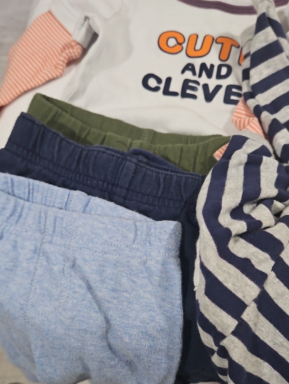 Carter's 3-Pack Joggers in Light Blue, Navy & Olive